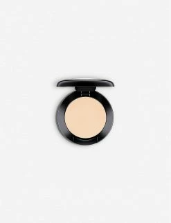 MAC Studio Finish Concealer SPF 35 Nc48
