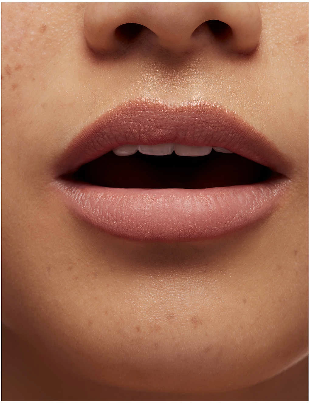 MAC Lunar Luck Powder Kiss Limited-edition Lipstick 3g Enveloped In Luck 7 MAC Lunar Luck Powder Kiss Limited-edition Lipstick 3g Enveloped In Luck - Image 5