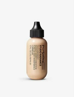 MAC Studio Radiance Face And Body Radiant Sheer Foundation 50ml W4